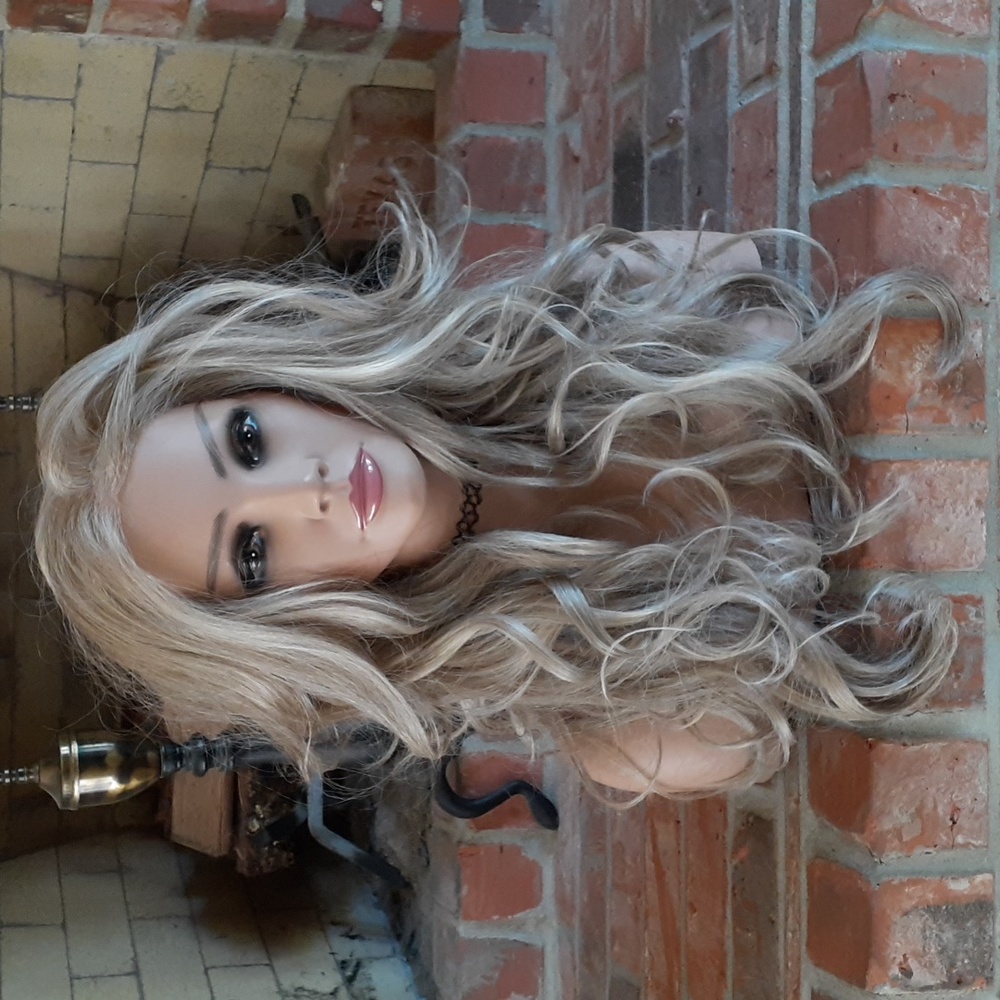 Sepia?? Blonde Lacefront